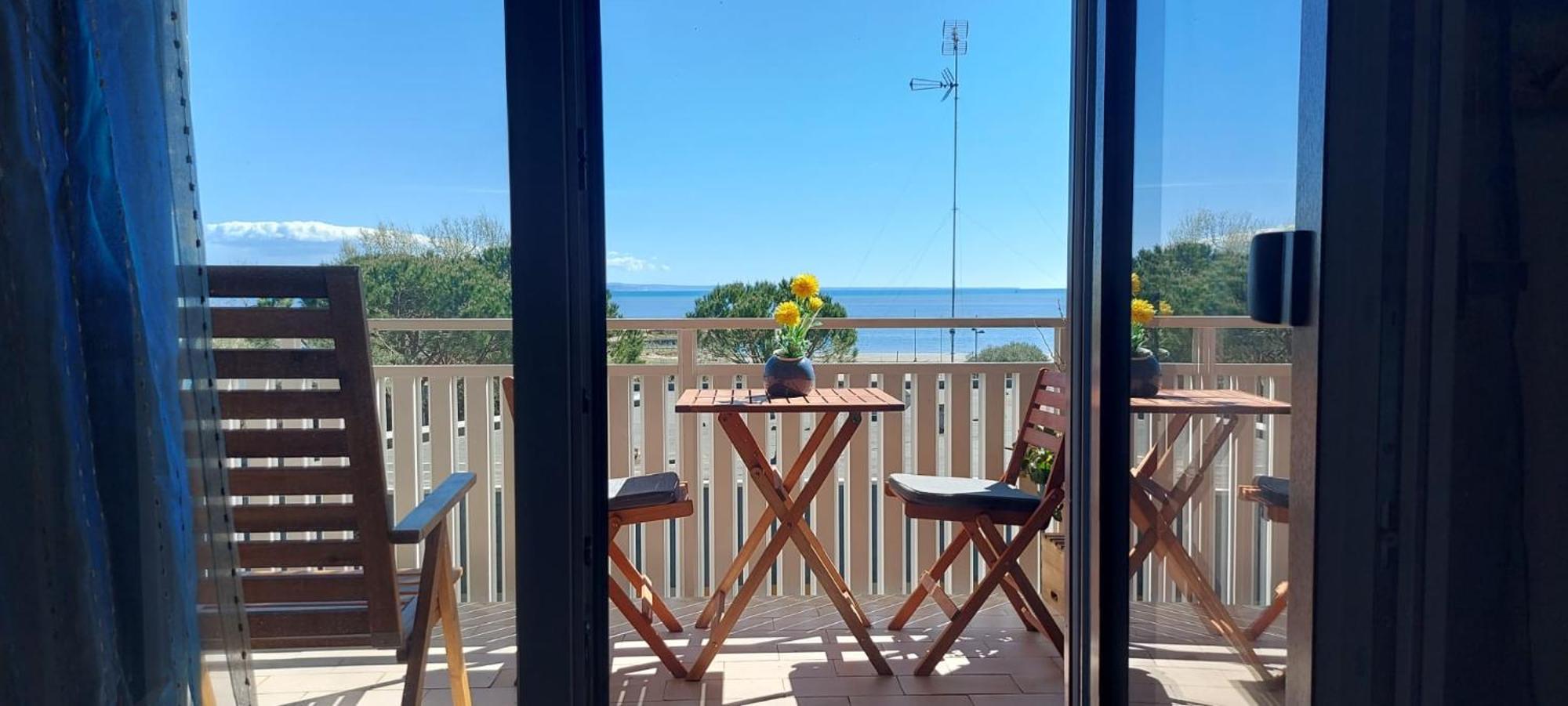Seaview Beach Front Grado Pineta Andromeda Экстерьер фото